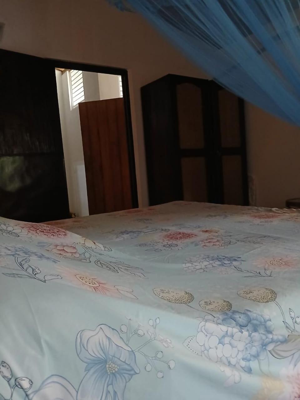Fuchs Villas Negombo Esterno foto